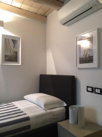 Basic Single Room,972253459:JPEG